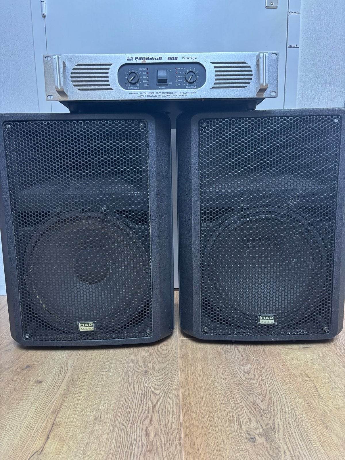 DAP Audio Palladium 900 Vintage versterker met K-112 speaker, Ophalen, Gebruikt, Minder dan 500 watt, P.A.