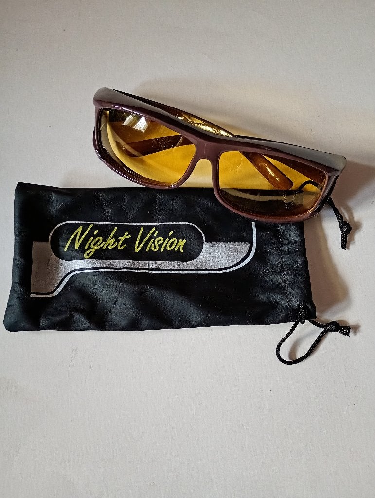 Night vision driving glasses / nachtbril auto, Ophalen, Zo goed als nieuw, Bruin, Overige merken