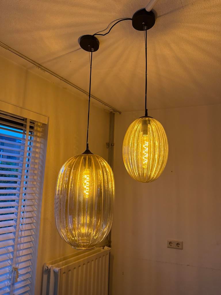 2 hanglampen, geribbeld glas, direct ophalen, Ophalen of Verzenden, Gebruikt, Glas