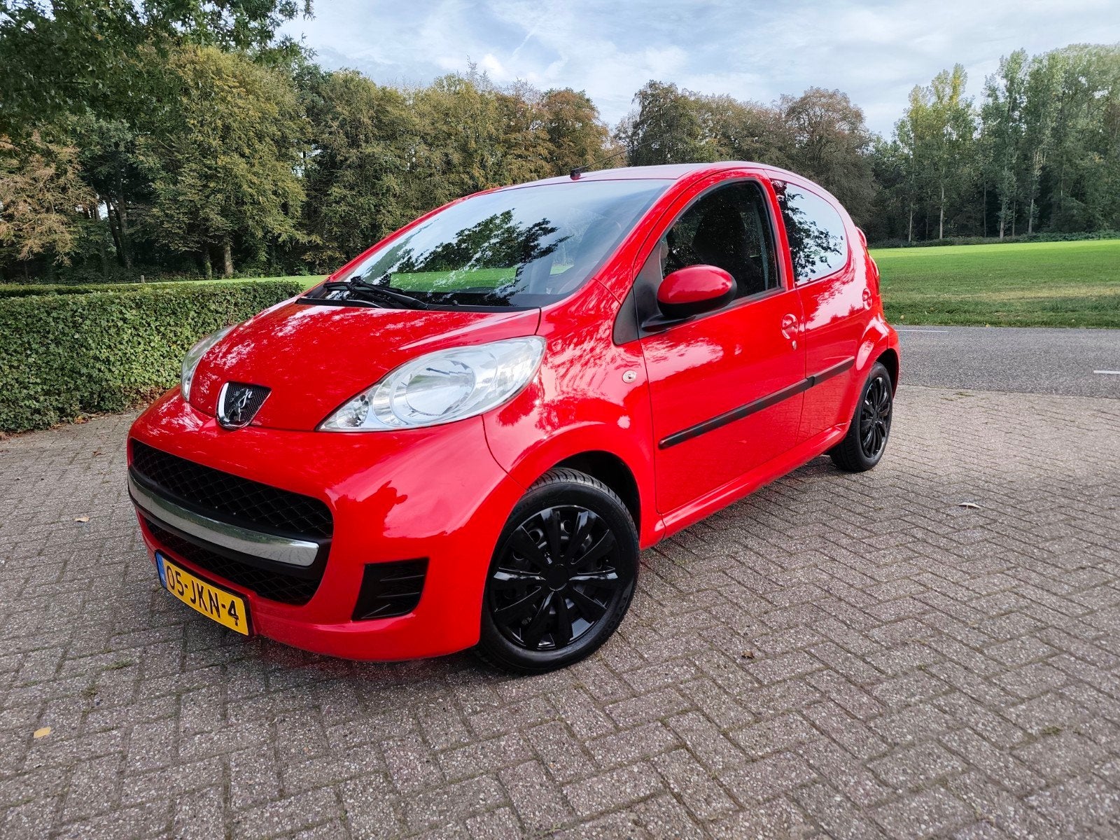 Peugeot 107 1.0 12V 5DR 2009/ NL Auto! / nette staat!, Voorwielaandrijving, Stof, 4 stoelen, 68 pk