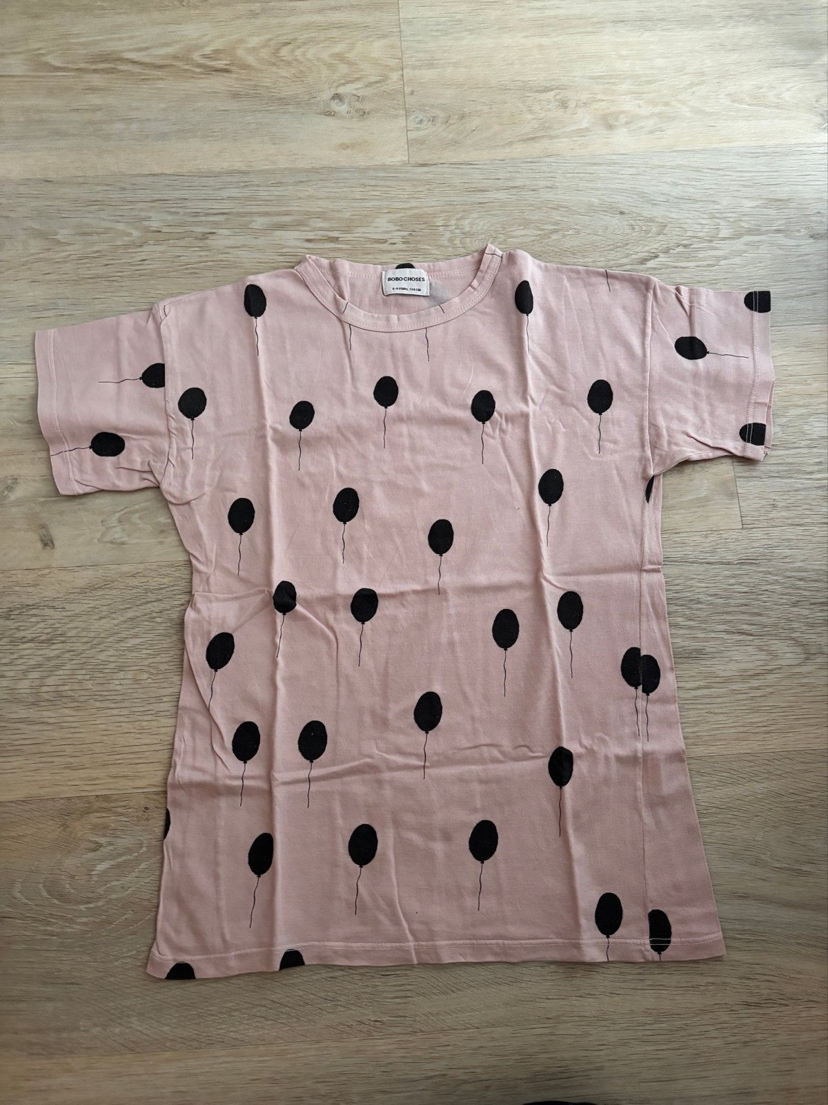 Bobo Choses T-shirt met ballonnenprint - 134, Ophalen of Verzenden, Zo goed als nieuw, Jongen of Meisje