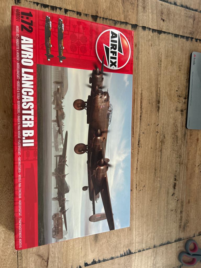 Airfix Avro Lancaster B.II modelbouw vliegtuig 1:72, Hobby en Vrije tijd, Modelbouw | Vliegtuigen en Helikopters, Overige merken