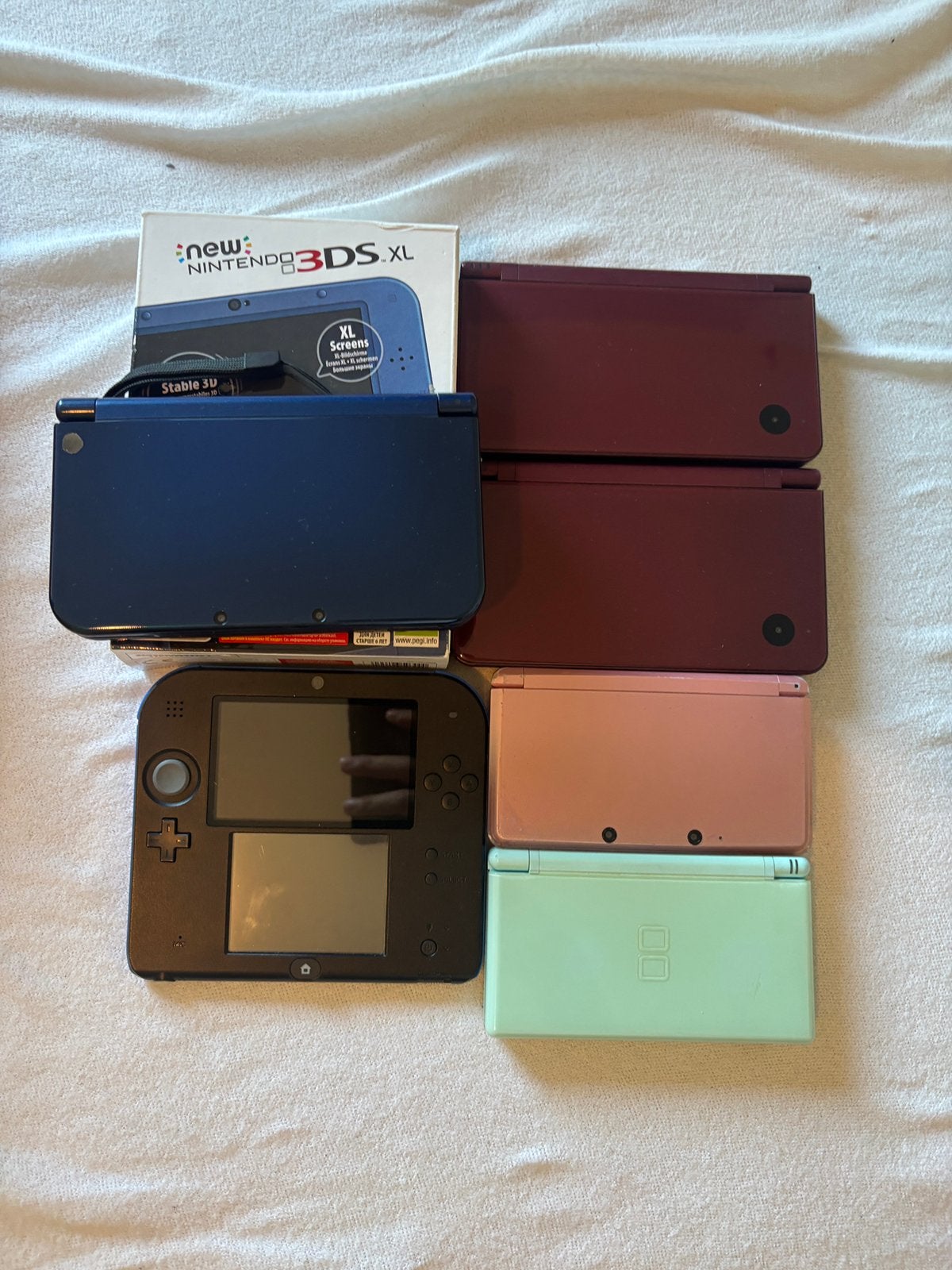 diverse 3ds, 2ds, dsi & ds consoles, Spelcomputers en Games, Spelcomputers | Nintendo DS, Ophalen of Verzenden, Zo goed als nieuw