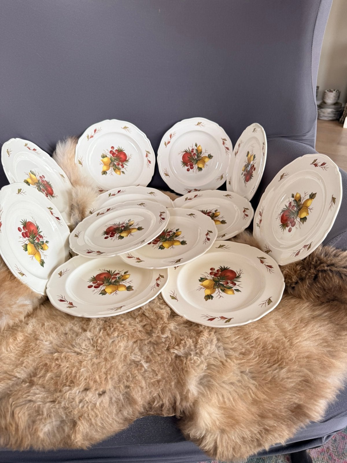 Wedgwood Drurylane 12x ontbijtbordjed puntgaaf uit 1960, Ophalen, Zo goed als nieuw, Porselein, Bord of Schaal