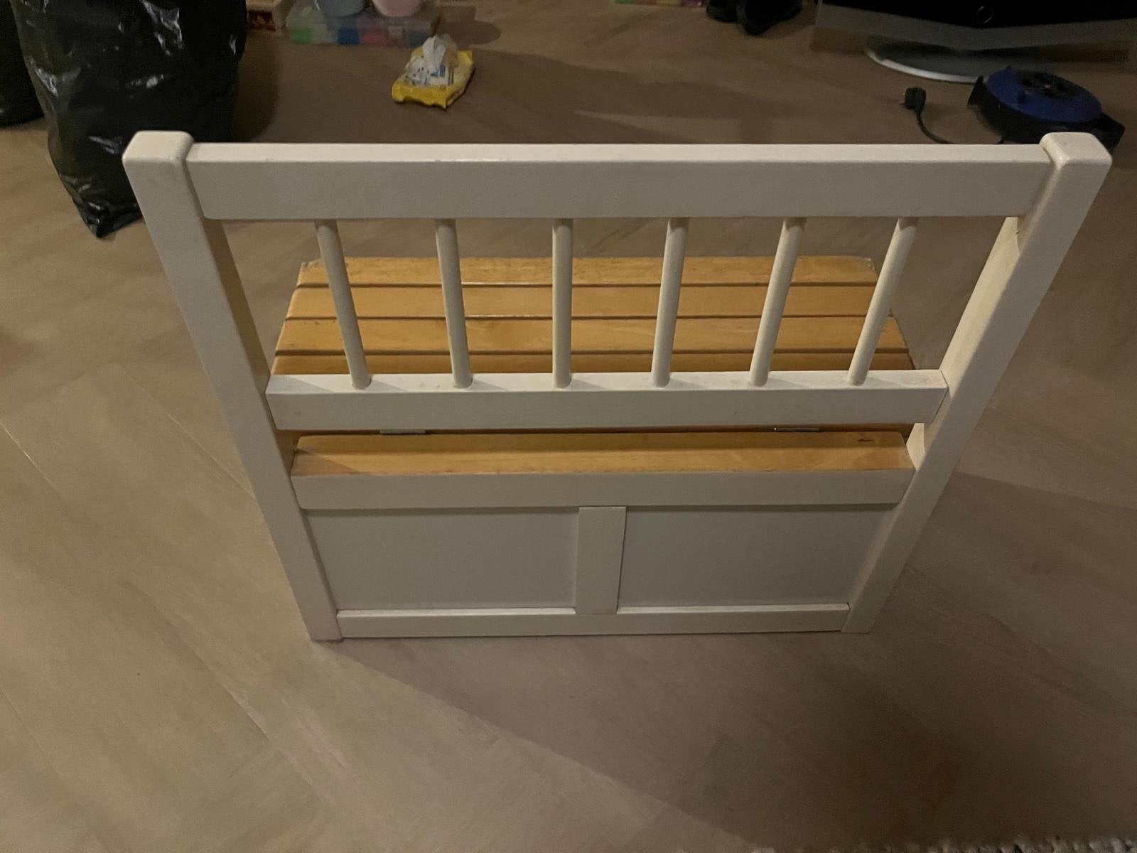 Witte houten kinder  bankje  met opbergruimte, Ophalen, Zo goed als nieuw