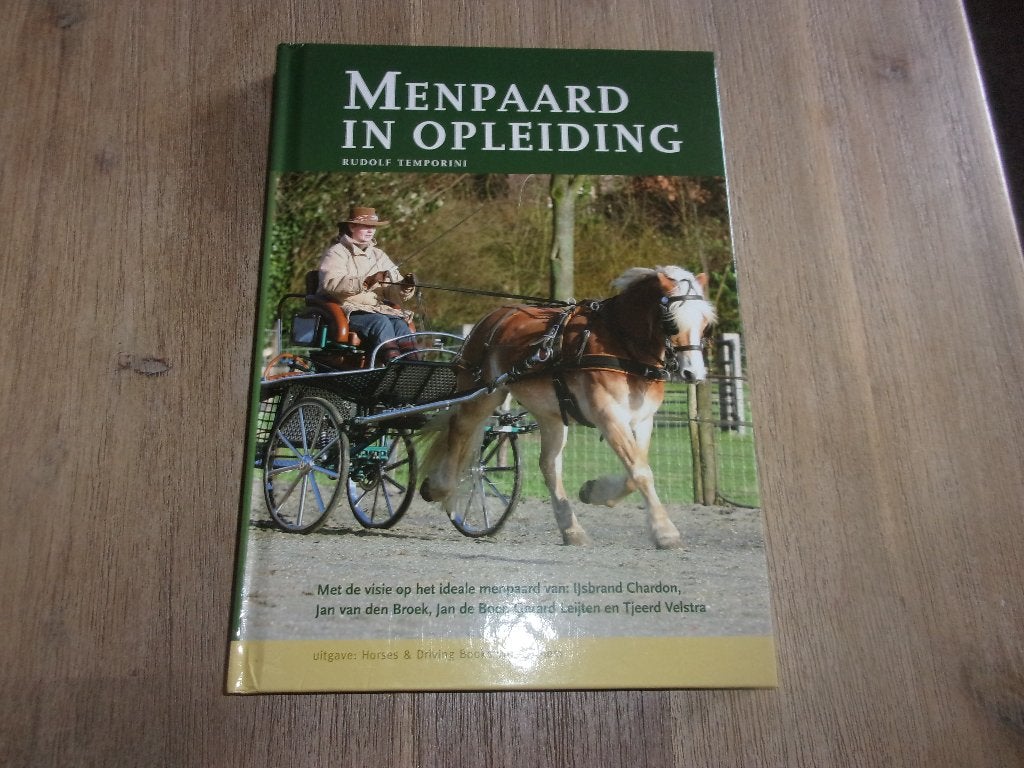 Boek Menpaard in Opleiding Rudolf Temporini, Ophalen of Verzenden, Zo goed als nieuw, Rudolf temporini, Paarden of Pony's