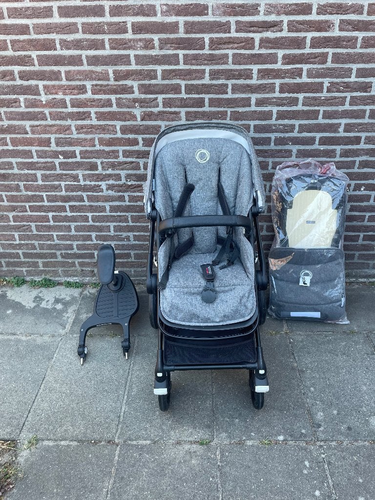 Bugaboo Fox 2 + bassinet + footmuff + wheeled board, Ophalen, Bugaboo, Zo goed als nieuw, Combiwagen