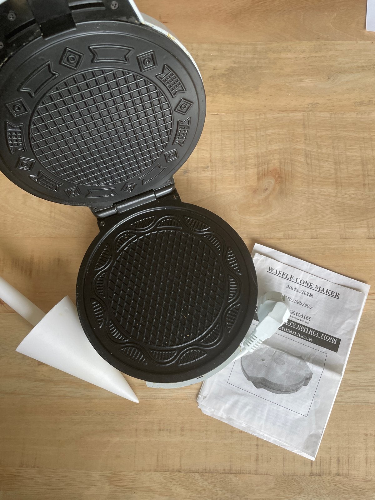 Wafelijzer voor ijshoorntjes - Waffle Cone Maker, Ophalen of Verzenden, Gebruikt