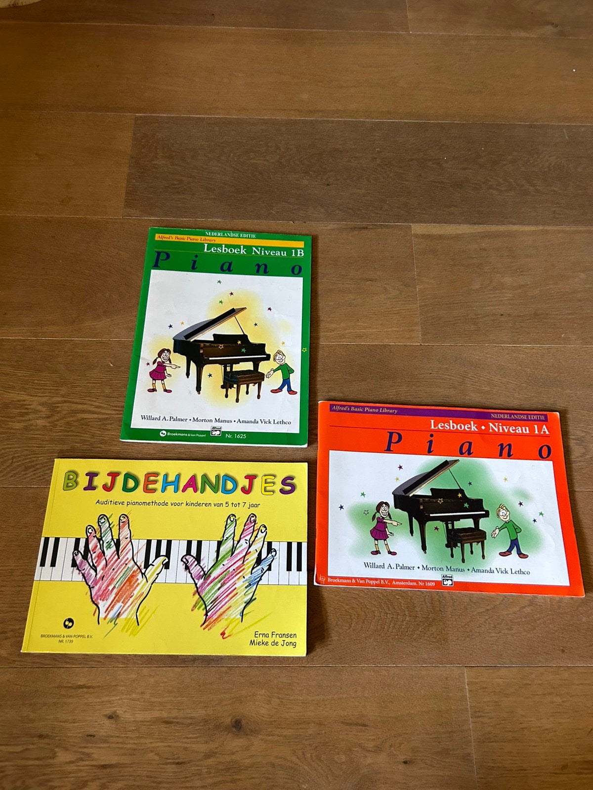 3 mooie piano boeken beginner, Gebruikt, Klassiek, Les of Cursus, Ophalen of Verzenden