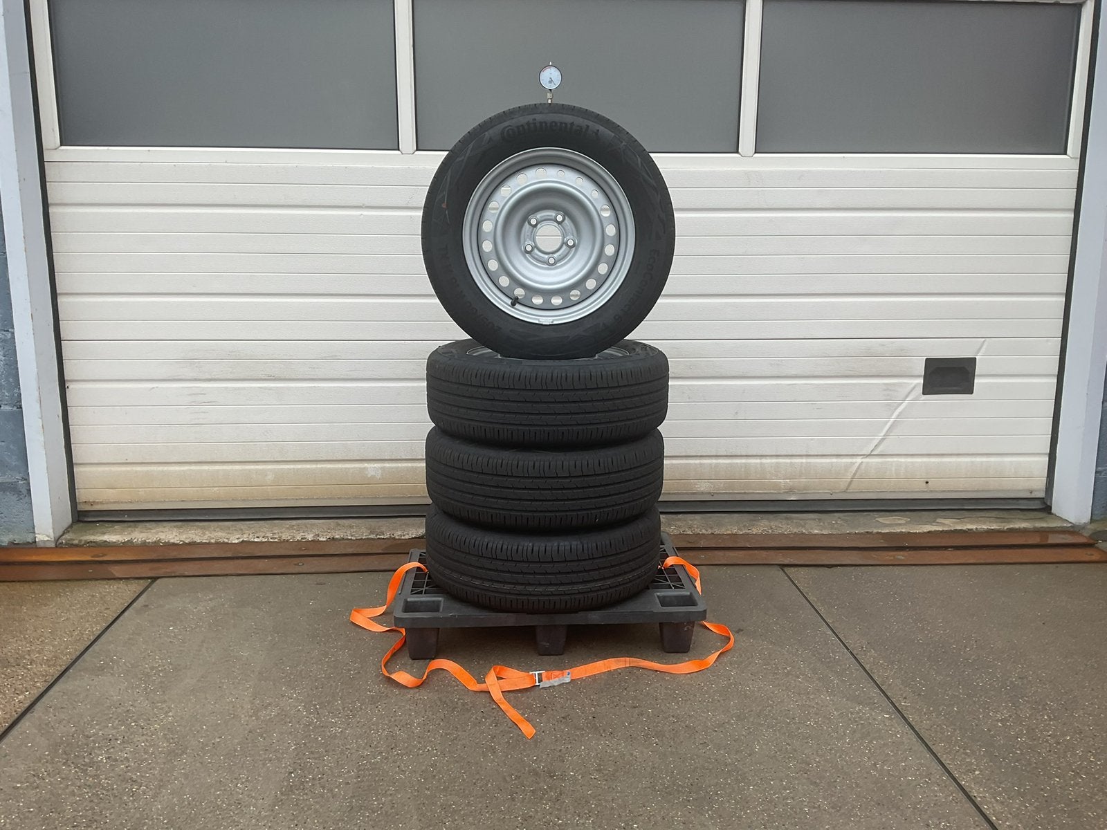 Mercedes - Citan. Renault - Kangoo. Zomerset. 205 - 60 - 16., Ophalen, Bestelwagen, 16 inch, Banden en Velgen