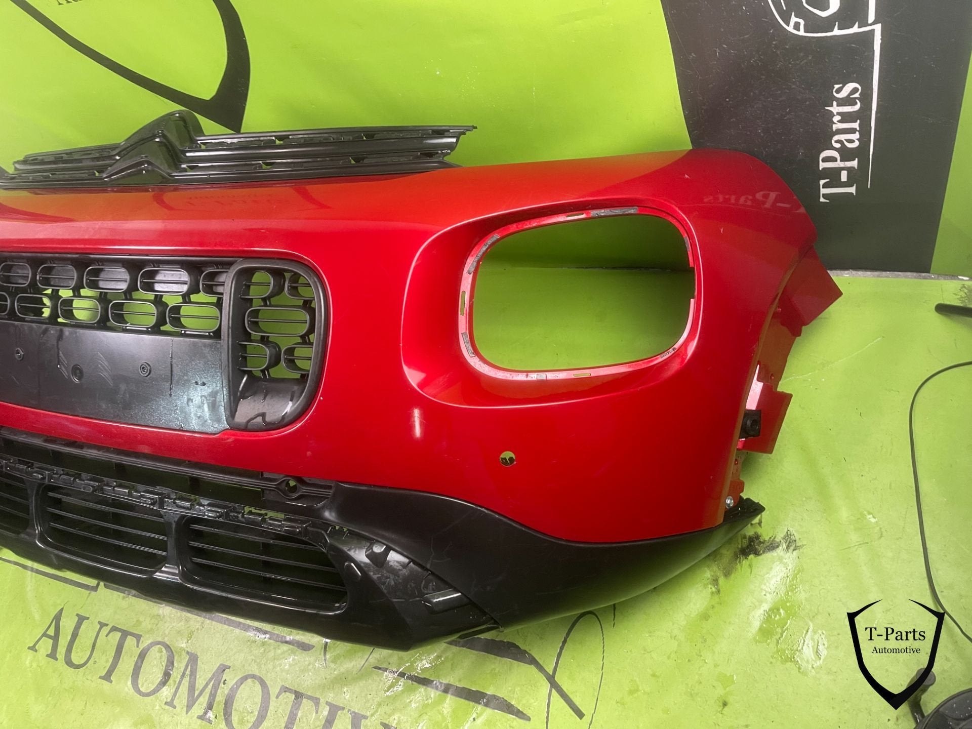 citroen c3 aircross voorbumper bumper grille rooster gril, Gebruikt, Citroën, Stellantis N.V., Ophalen of Verzenden