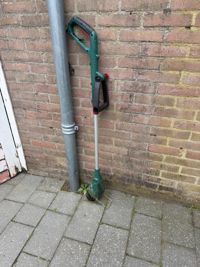 Grasmaaiers, Ophalen of Verzenden, Zo goed als nieuw, Minder dan 30 cm, Elektrische grasmaaier