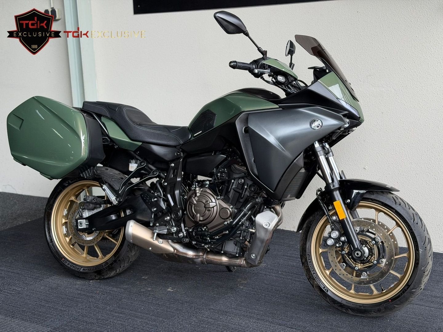 YAMAHA TRACER 7 GT ABS 35KW A2 ARMY GREEN MT07 TRACER 700, 2 cilinders, Bedrijf, Toermotor, Minimaal motorrijbewijs A2