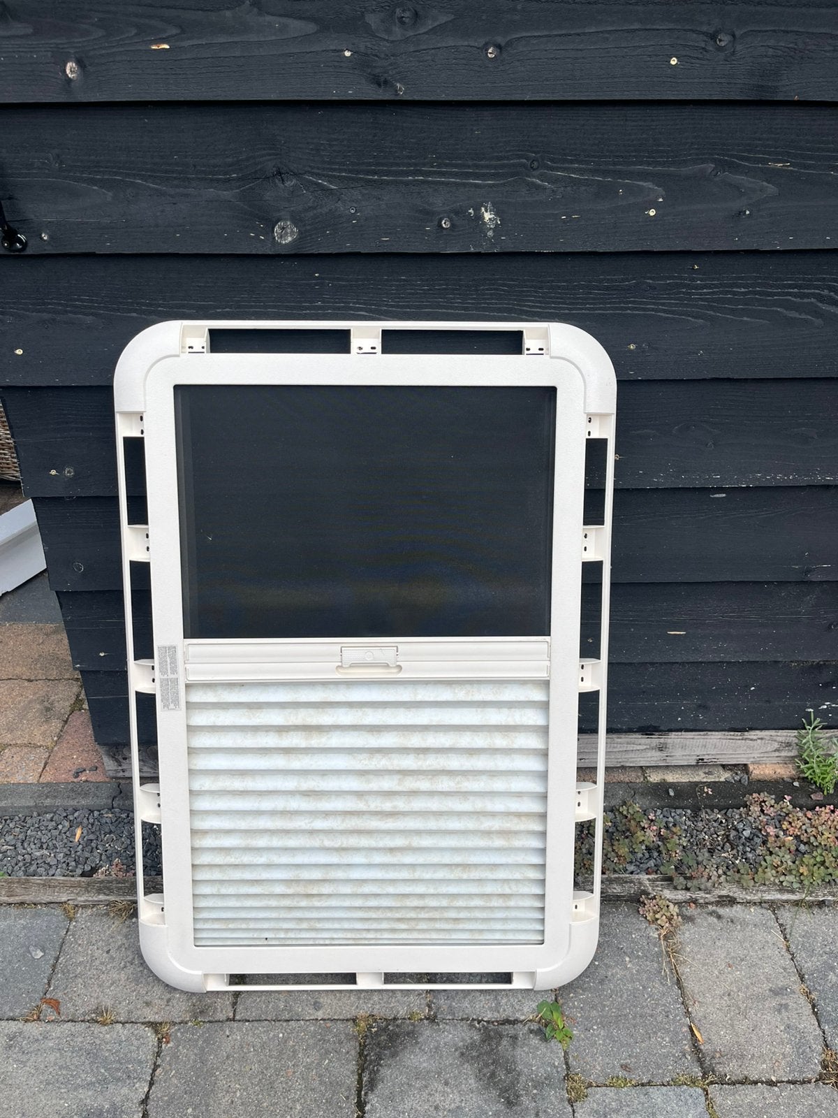 Hor voor dakraam caravan, Ophalen, Zo goed als nieuw