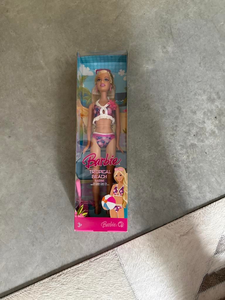 Barbie Tropical Beach Pop - Nieuw in doos, Kinderen en Baby's, Speelgoed | Poppen, Ophalen of Verzenden, Nieuw, Barbie