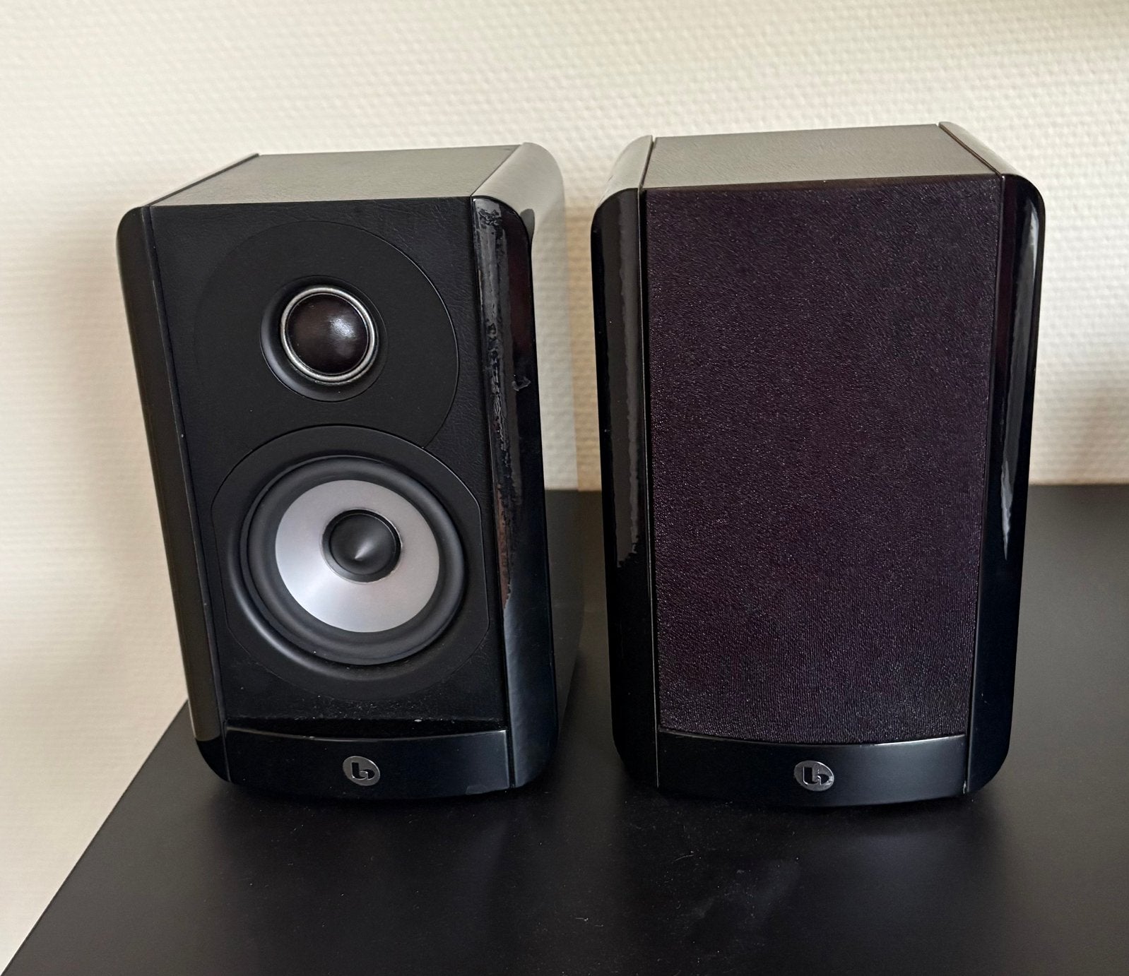 Boekenplank luidsprekers Boston A23, Audio, Tv en Foto, Zo goed als nieuw, 60 tot 120 watt, Geschikt voor surround/home cinema