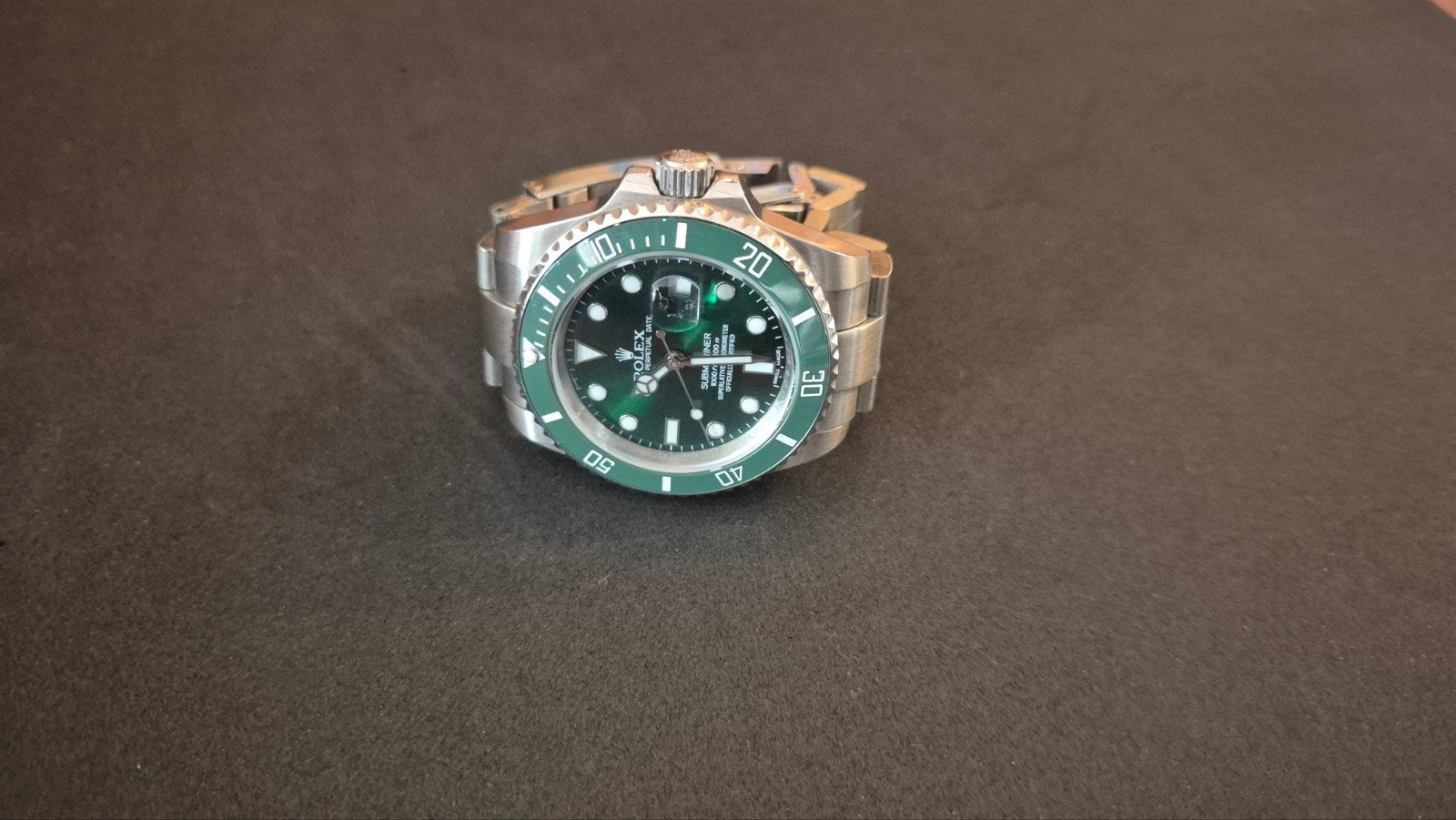 Rolex Submariner Hulk - Groene Bezel en Wijzerplaat, Ophalen of Verzenden, Zo goed als nieuw, Staal