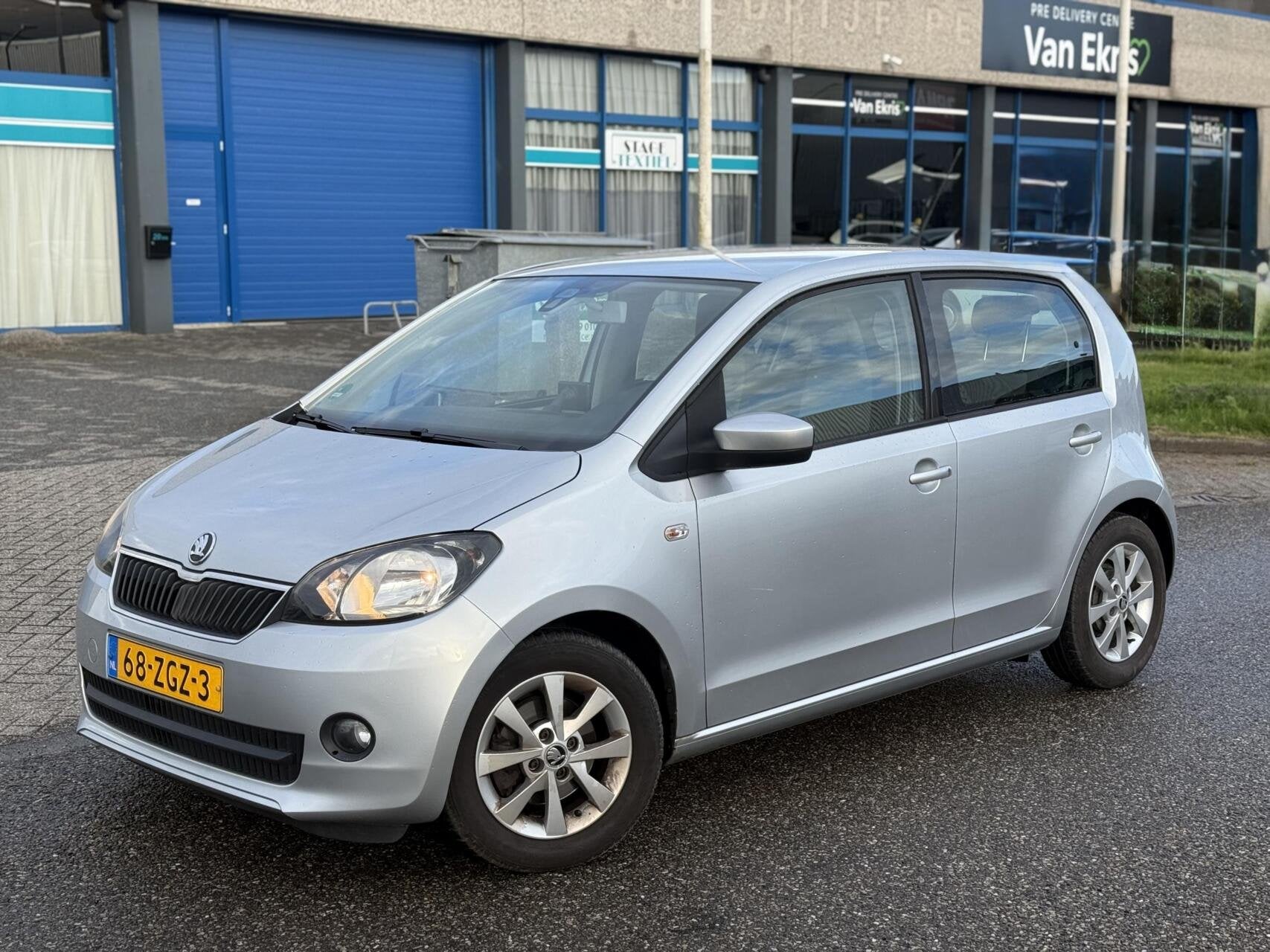 Skoda Citigo 1.0 Greentech 5-DRS Airco/Cruise/Navi 8x BANDEN, Auto's, Voorwielaandrijving, Euro 5, Gebruikt, 840 kg