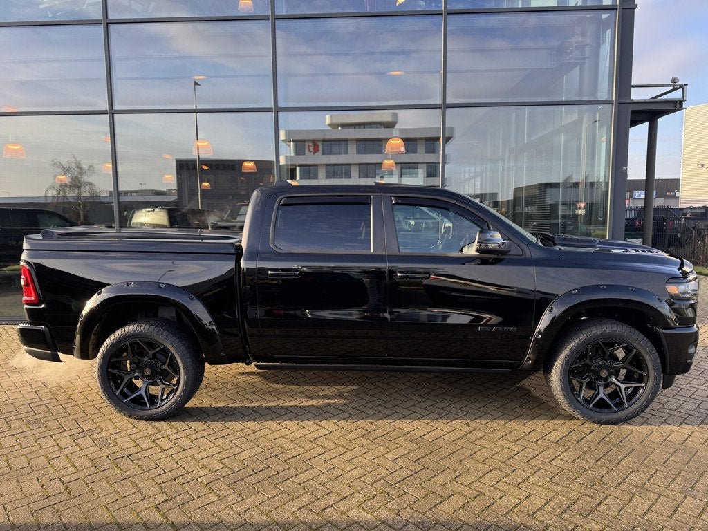 Dodge Ram 1500 Laramie Night XXL Hurricane | Pano | H&K | Pa, Automaat, Zwart, 426 pk, Zwart