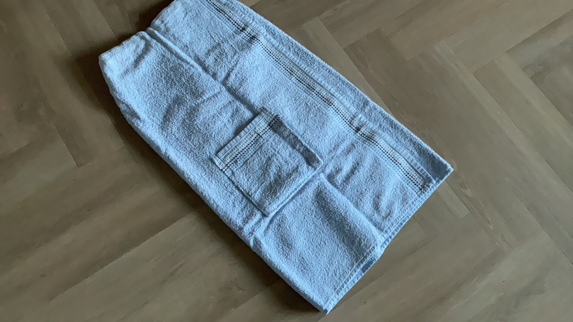 Sauna handdoek met klittenband - Miomare, Ophalen of Verzenden, Gebruikt, Blauw, Handdoek