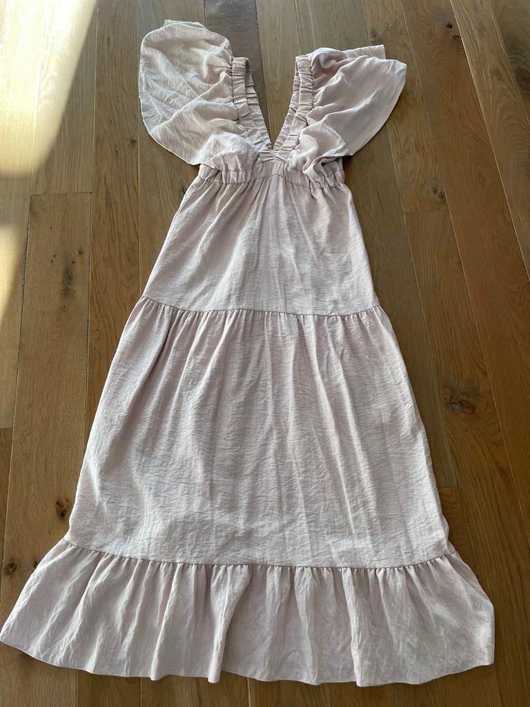 Jurk maxi beige one size Lastories, Kleding | Dames, Jurken, Zo goed als nieuw, Maat 38/40 (M), Beige, Onder de knie, Verzenden