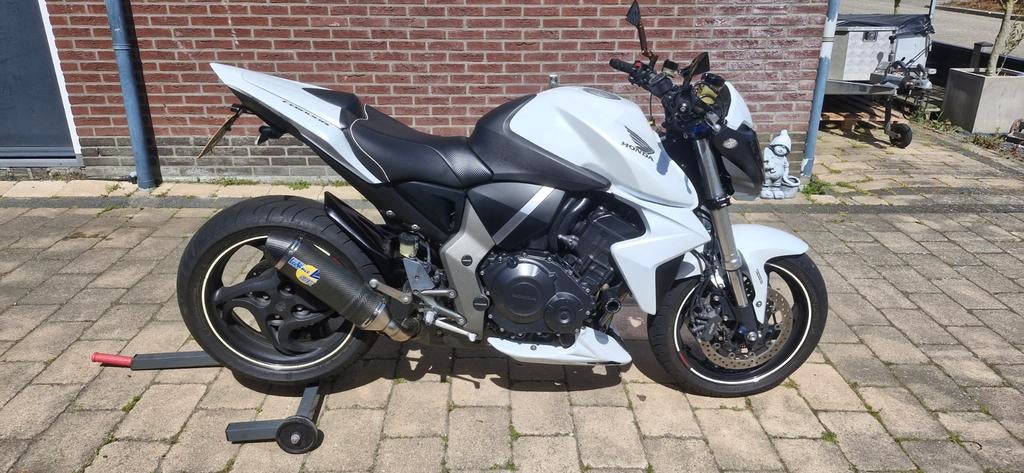 Honda CB 1000R in nieuwstaat, parelmoer wit, 2010, Particulier, Naked bike