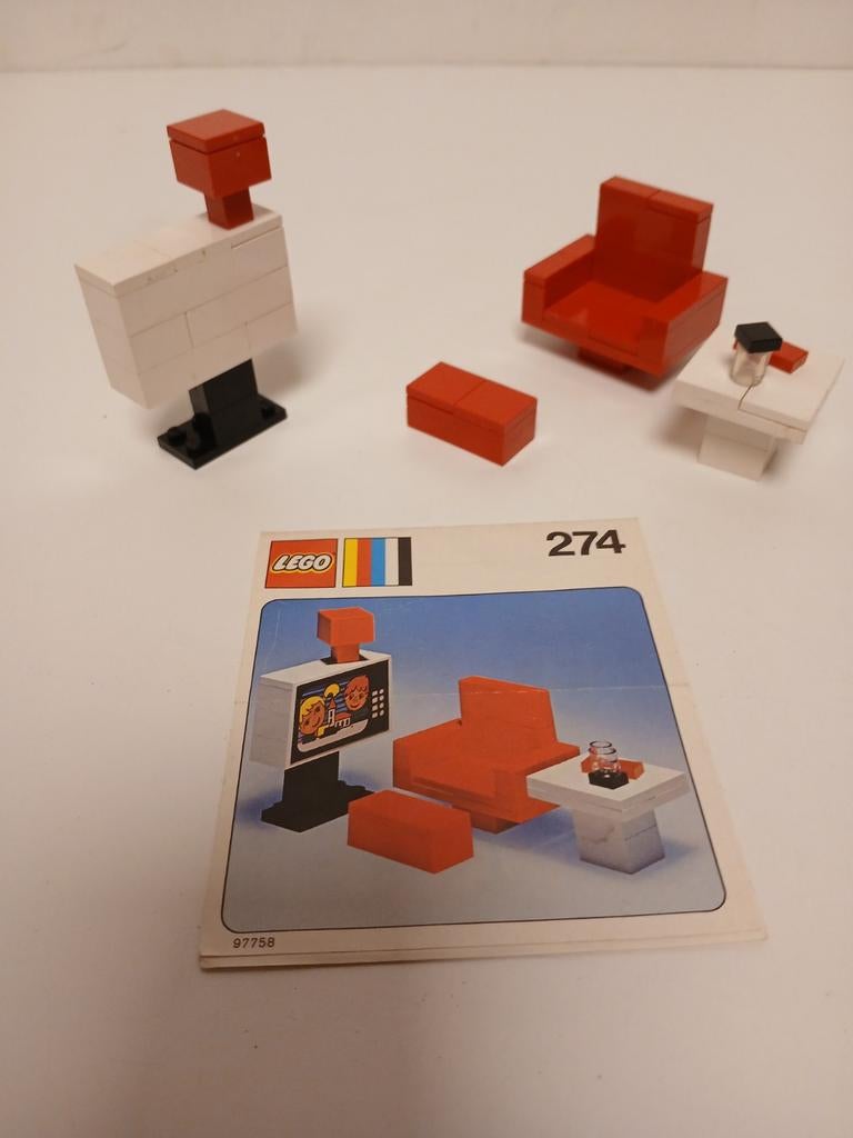 Vintage lego 274 colour tv en chair, Ophalen of Verzenden