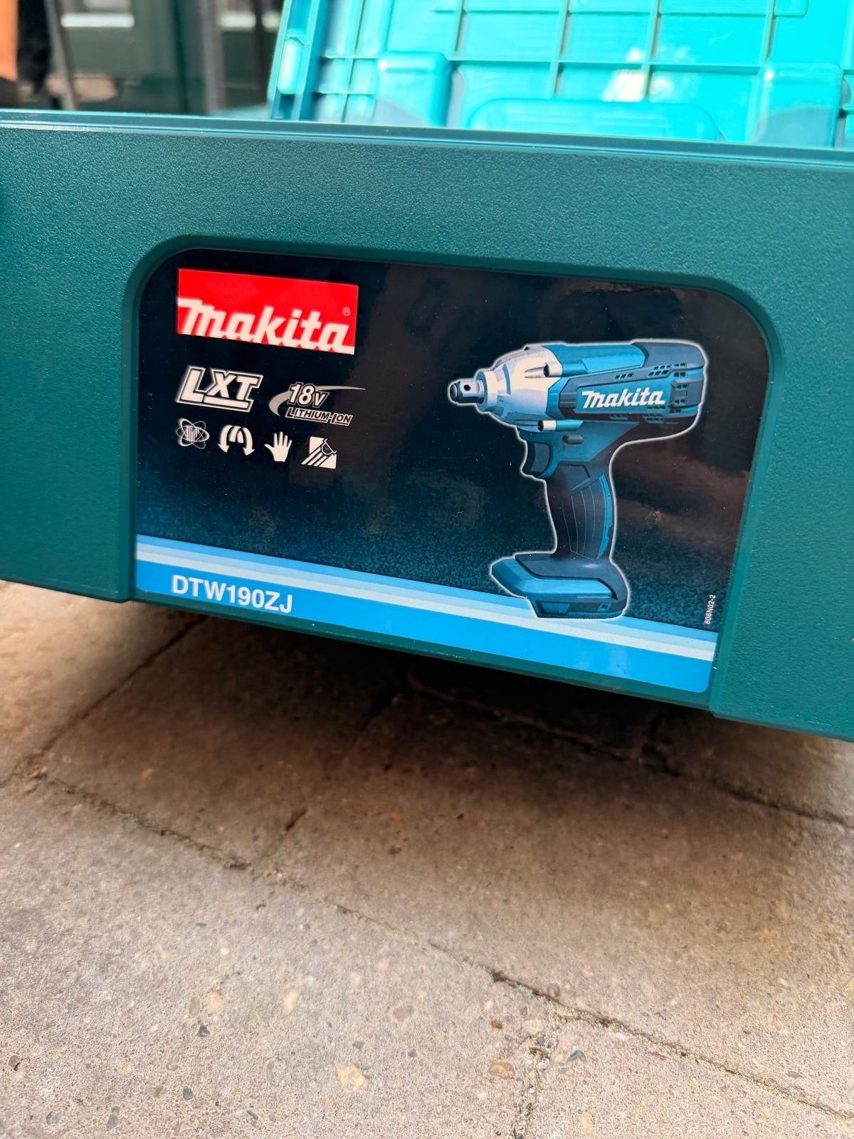 Makita DTW190ZJ 18V Accu Slagmoersleutel, Ophalen, Gebruikt, 600 watt of meer, Overige typen