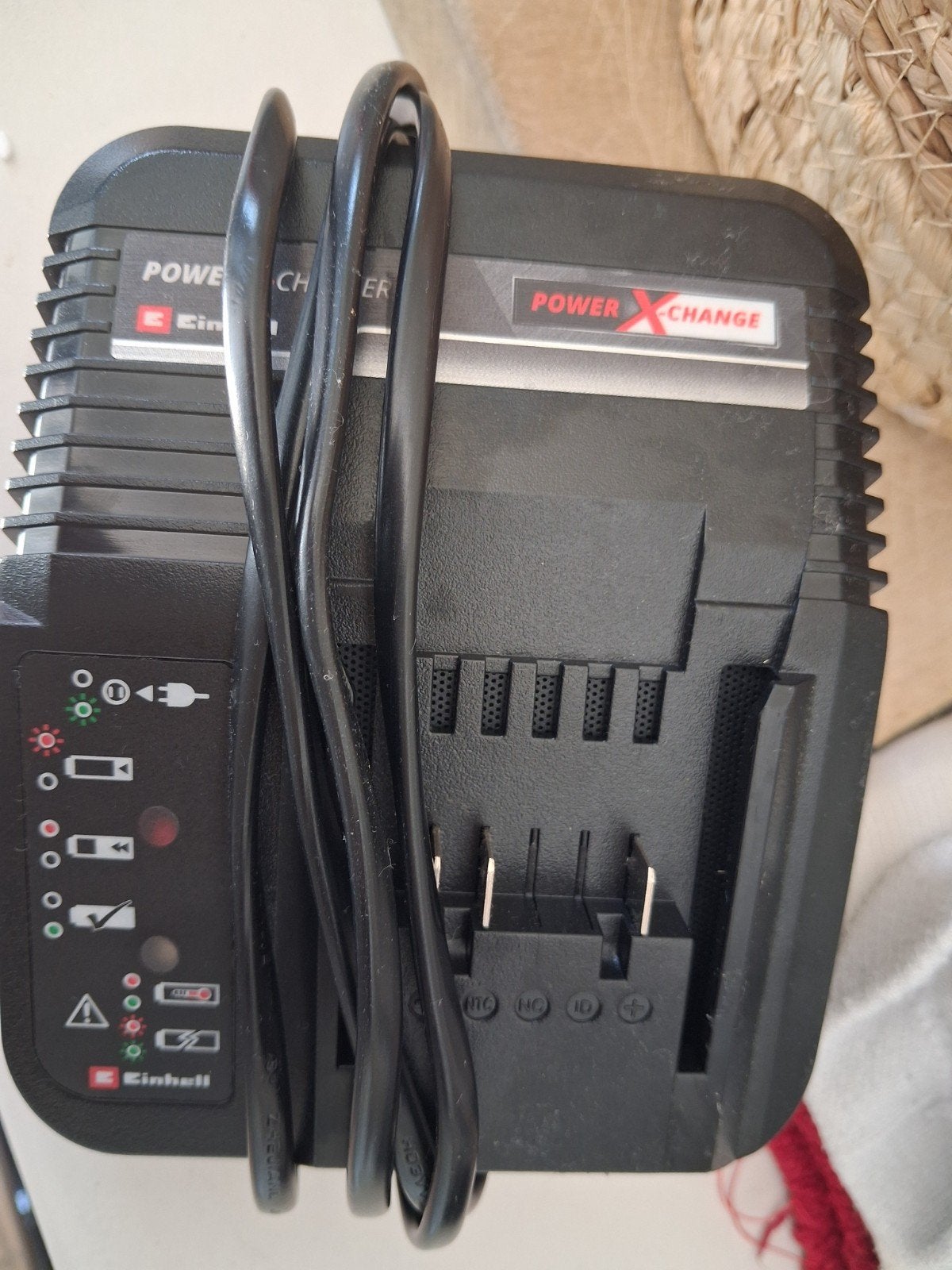 Einhell Power X-Change Acculader, Ophalen of Verzenden
