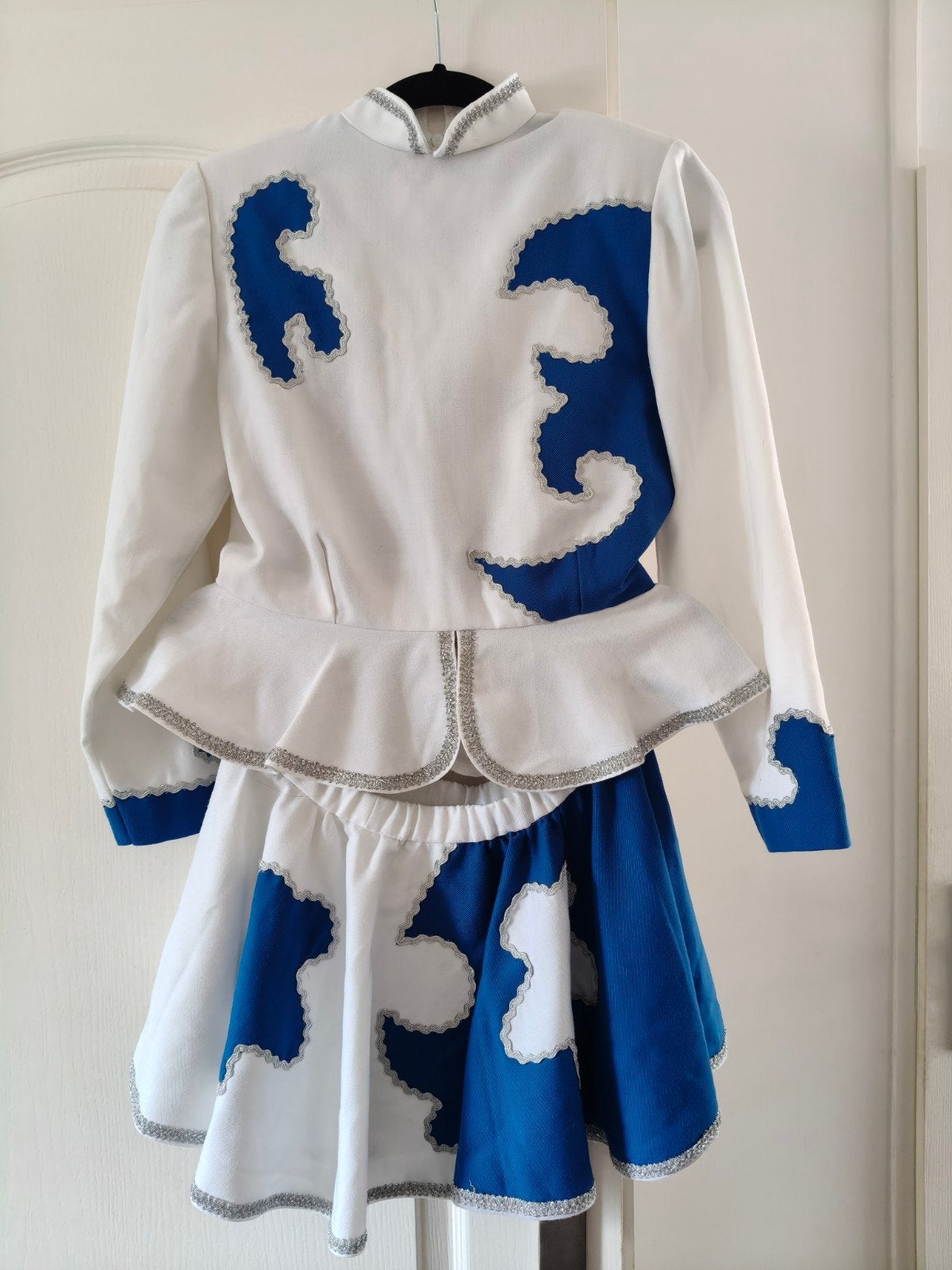 Dansgarde / Dansmarieke pakjes - Wit/Blauw, Ophalen, Gebruikt, Pak of Jurk