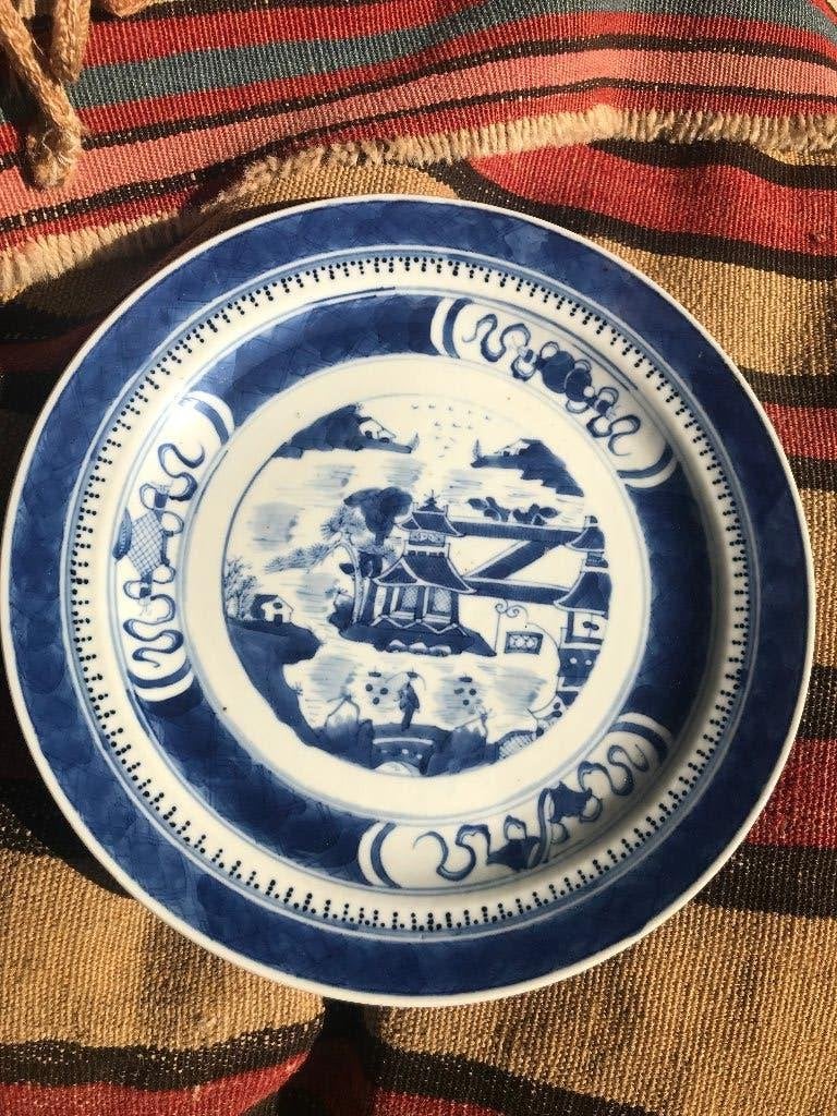 chinees porselein bord antiek, Antiek en Kunst, Antiek | Porselein, Ophalen of Verzenden