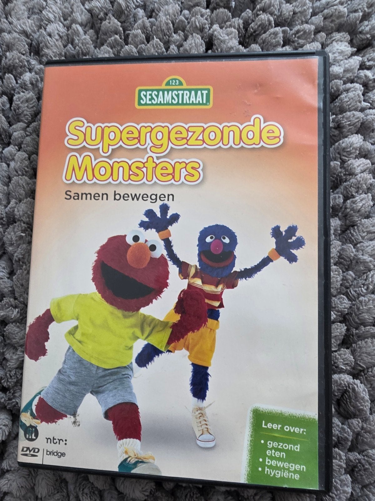 Sesamstraat: Supergezonde Monsters - Samen bewegen DVD, Gebruikt, Alle leeftijden, Educatief, Film