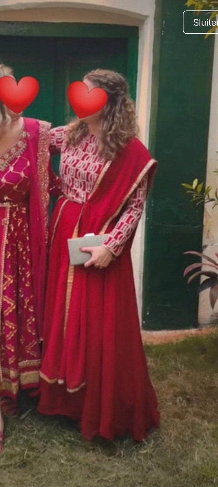 Rode Lehenga Jurk (top, rok & dupatta), Maat 38/40 (M), Verzenden, Nieuw, Rood