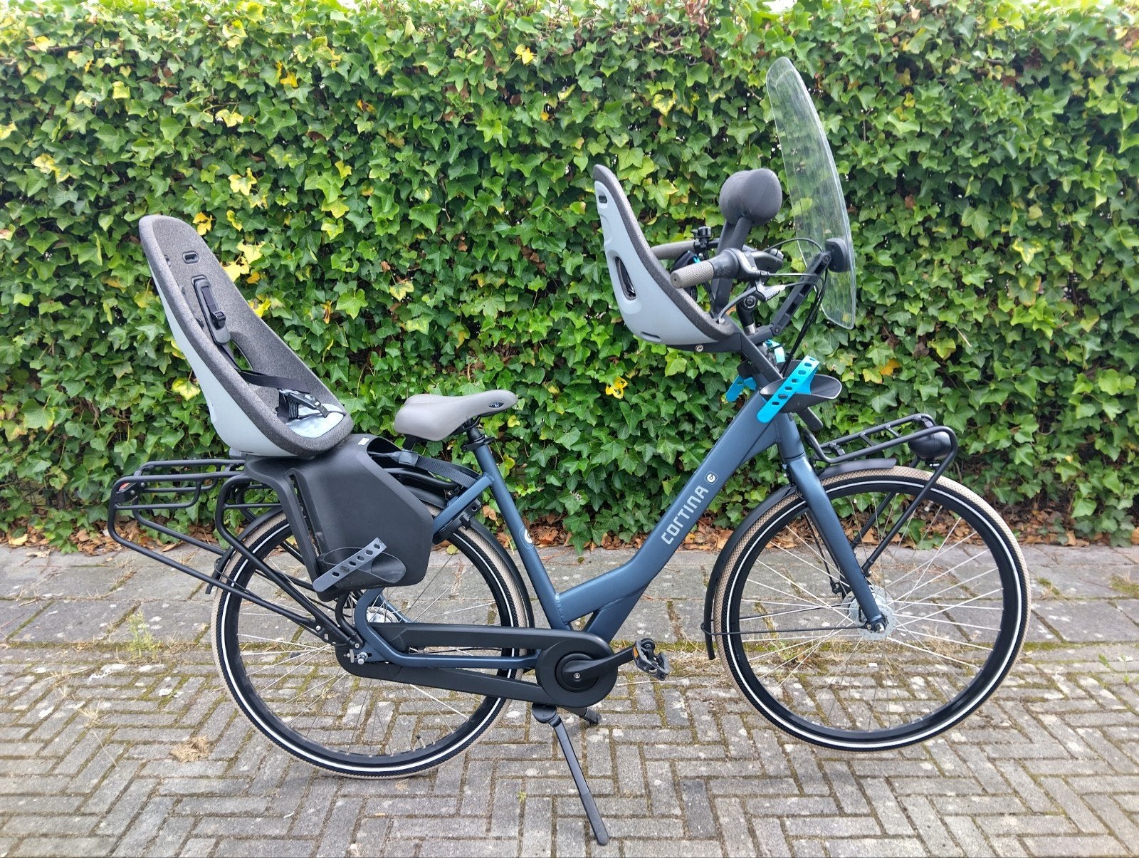 Cortina Common Family, met 2 Thule / Yepp zitjes, 53 tot 56 cm, Versnellingen, Zo goed als nieuw, Ophalen