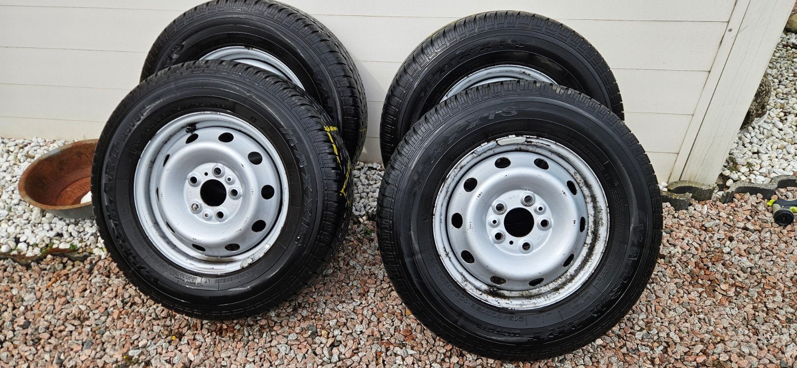 Set zomerbanden op velg ducato Light 215/70/15, 15 inch, Ophalen of Verzenden, Band(en), Zomerbanden