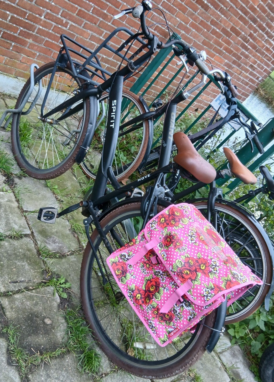 Spirit damesfiets met voordrager en fietstassen, Velgrem, Versnellingen, Ophalen, Overige merken