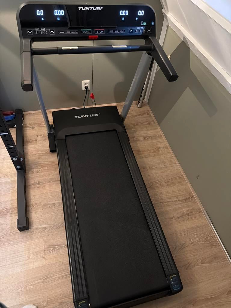 Tunturi Loopband FitRun 70i, Sport en Fitness, Ophalen, Zo goed als nieuw, Metaal, Loopband