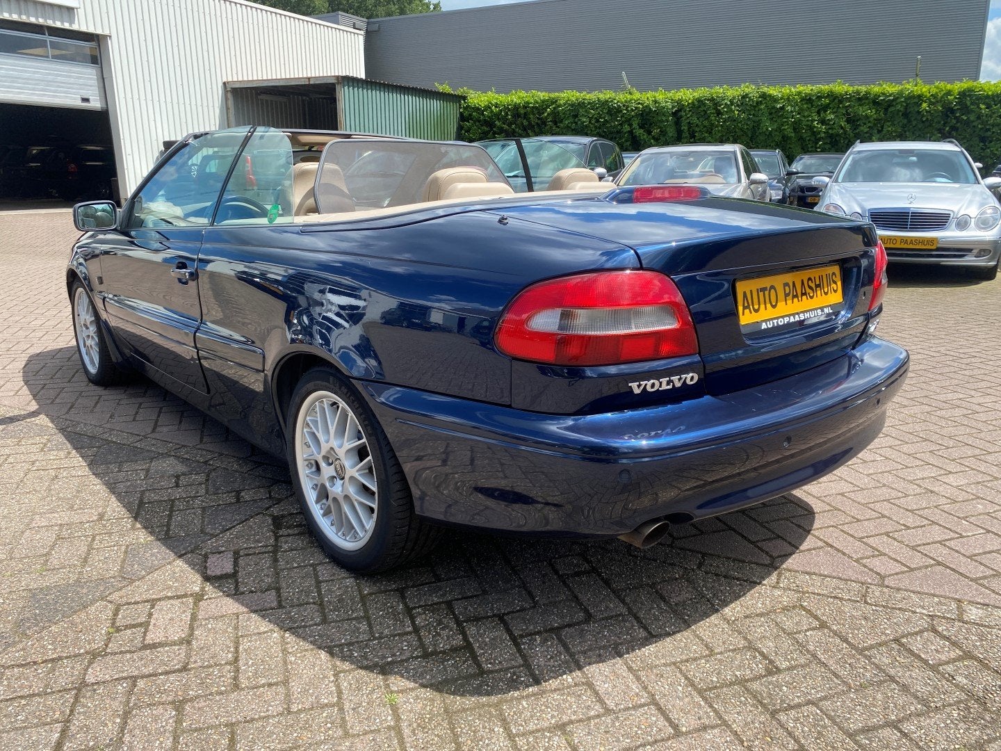 Volvo C70 2.4T Luxury Cabrio Youngtimer (bj 1999), Auto's, Voorwielaandrijving, Dealer onderhouden, Cabriolet, Alcantara