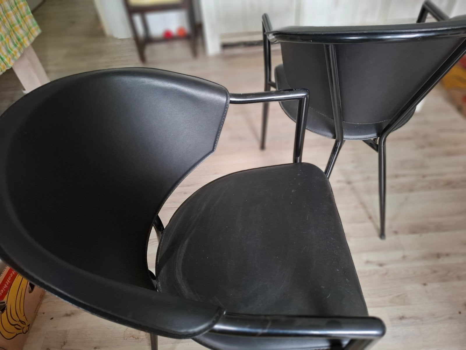 4 zwart leren stoelen, Zwart, Leer, Ophalen of Verzenden, Zo goed als nieuw