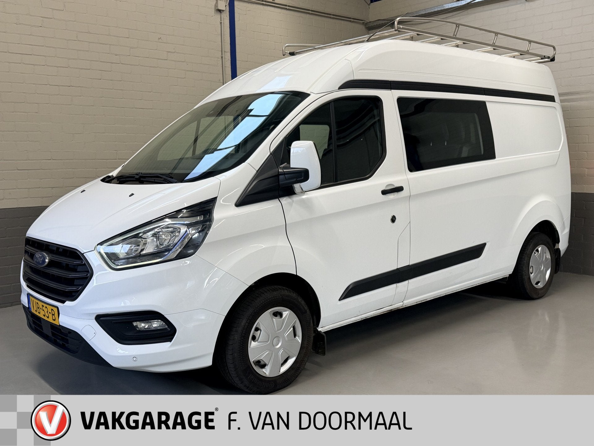 Ford Transit Custom 300 2.0 TDCI L2H2 Trend Dubbele Cabine, Voorwielaandrijving, 15 km/l, Euro 6, 4 cilinders