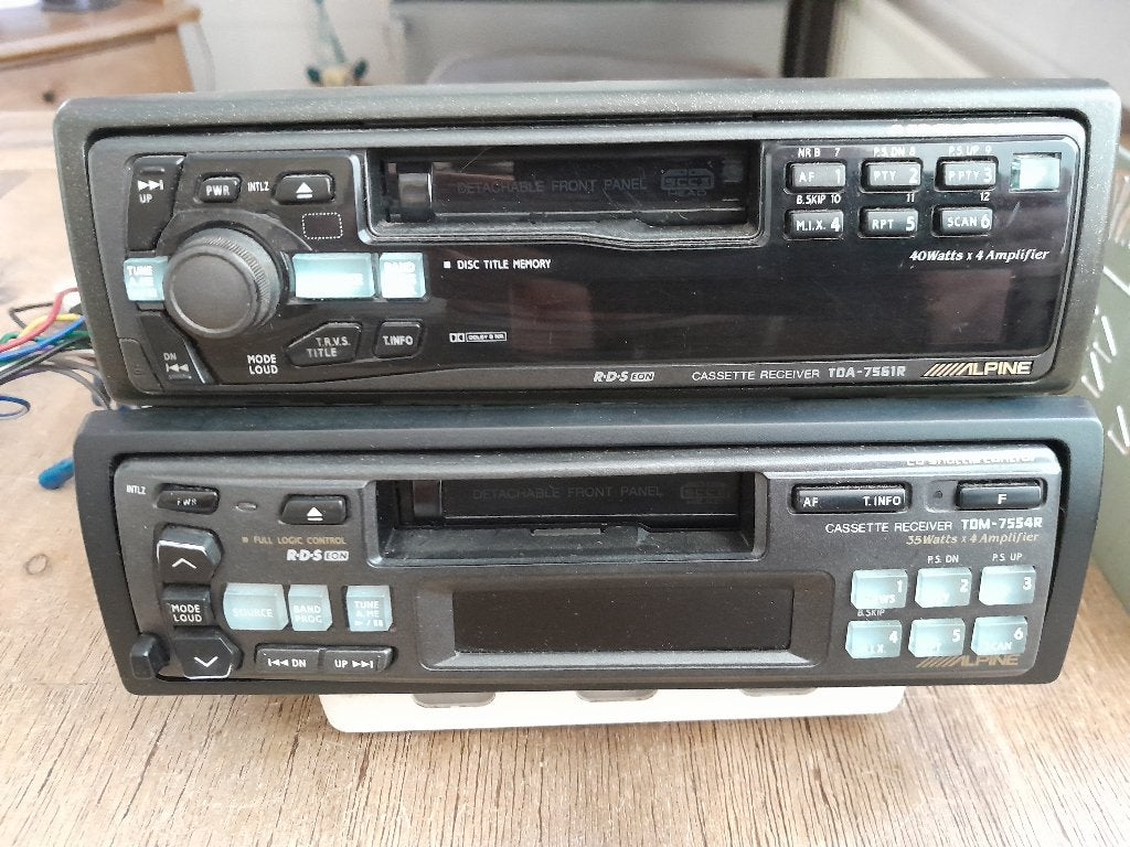 2x ALPINE AUTORADIO / CASSETTE - LEES gehele Advertentie !?!, Verzenden, Gebruikt