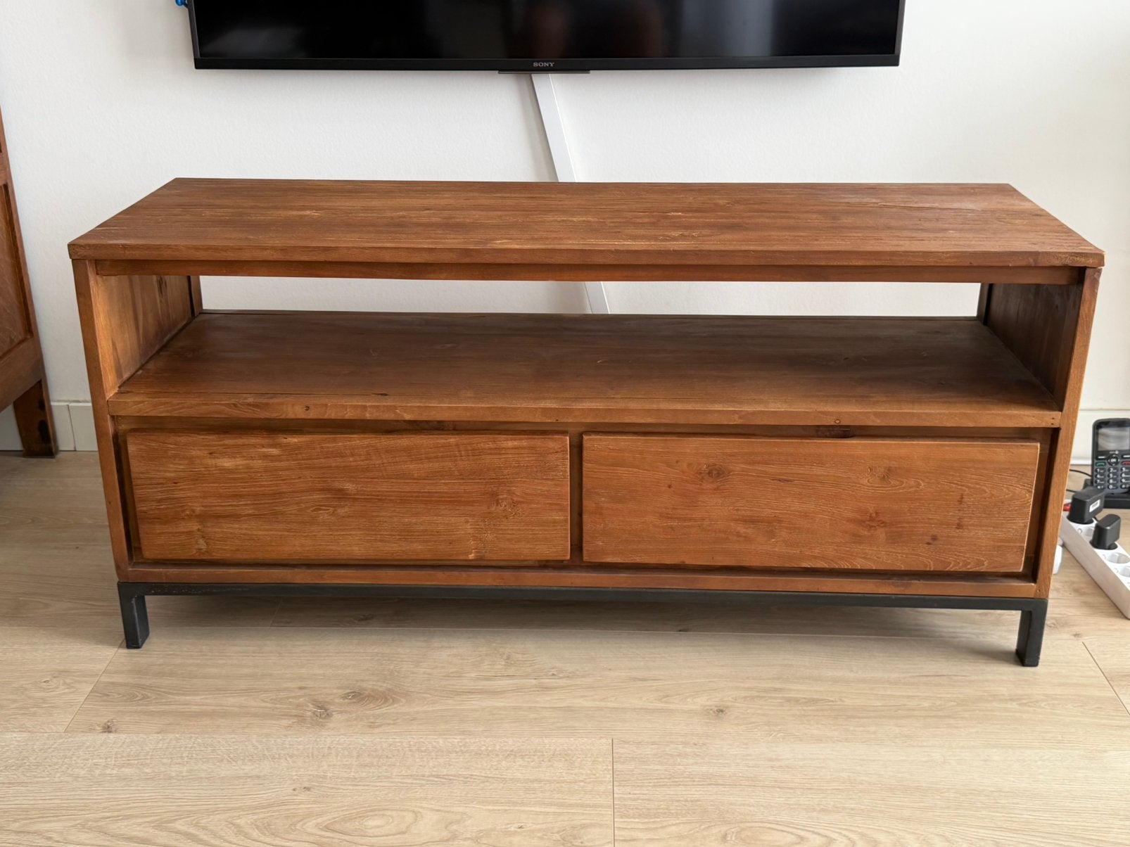 Teakhouten TV kast, Huis en Inrichting, Kasten | Televisiemeubels, Ophalen, Teakhout, Zo goed als nieuw, Minder dan 100 cm