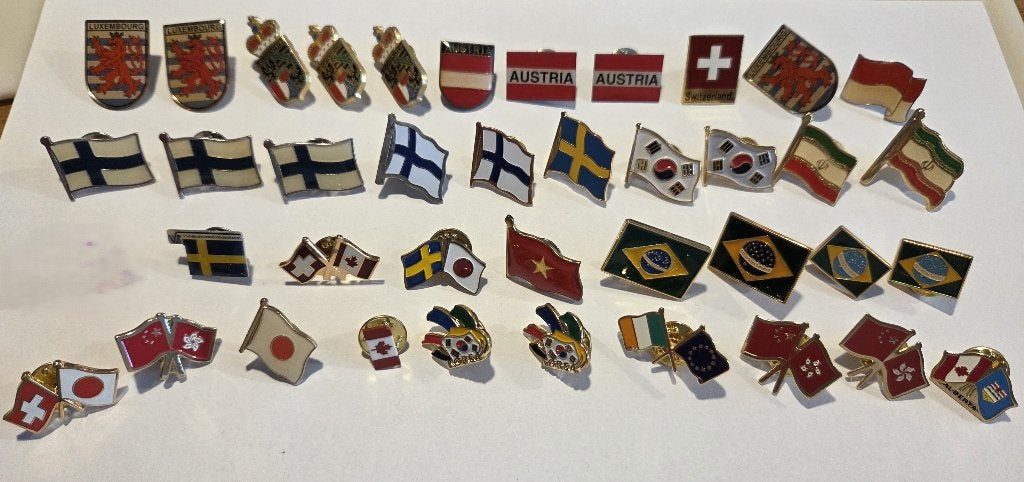 grote verzameling pins en speldjes, Verzamelen, Speldjes, Pins en Buttons, Ophalen of Verzenden, Gebruikt, Overige onderwerpen