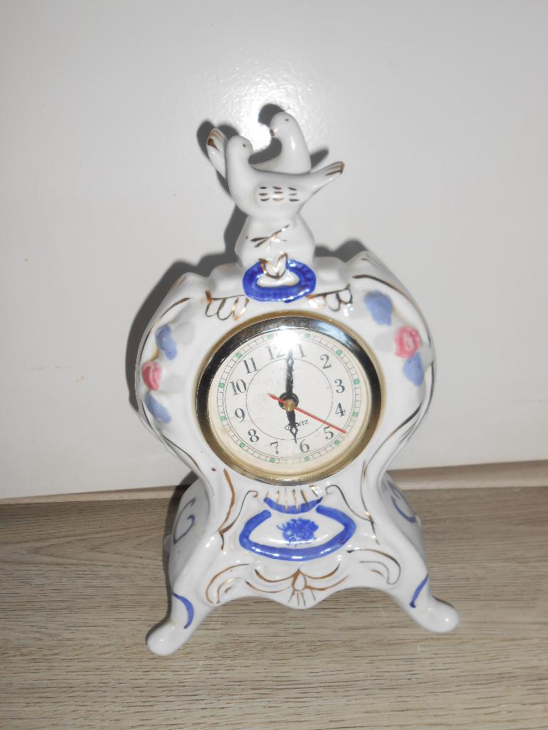 vintage porselein klok werkend, Antiek en Kunst, Ophalen of Verzenden