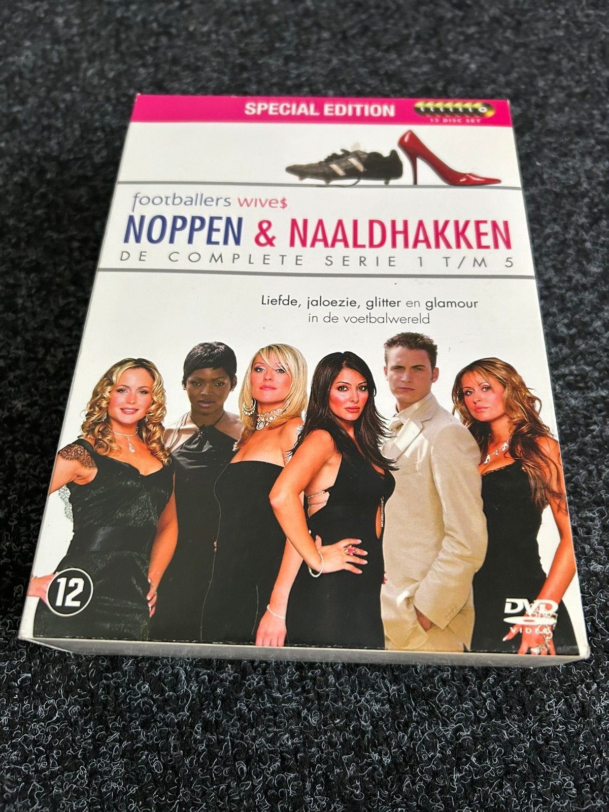 Serie Noppen en naaldhakken op dvd, Cd's en Dvd's, Dvd's | Tv en Series, Vanaf 12 jaar, Ophalen of Verzenden, Zo goed als nieuw
