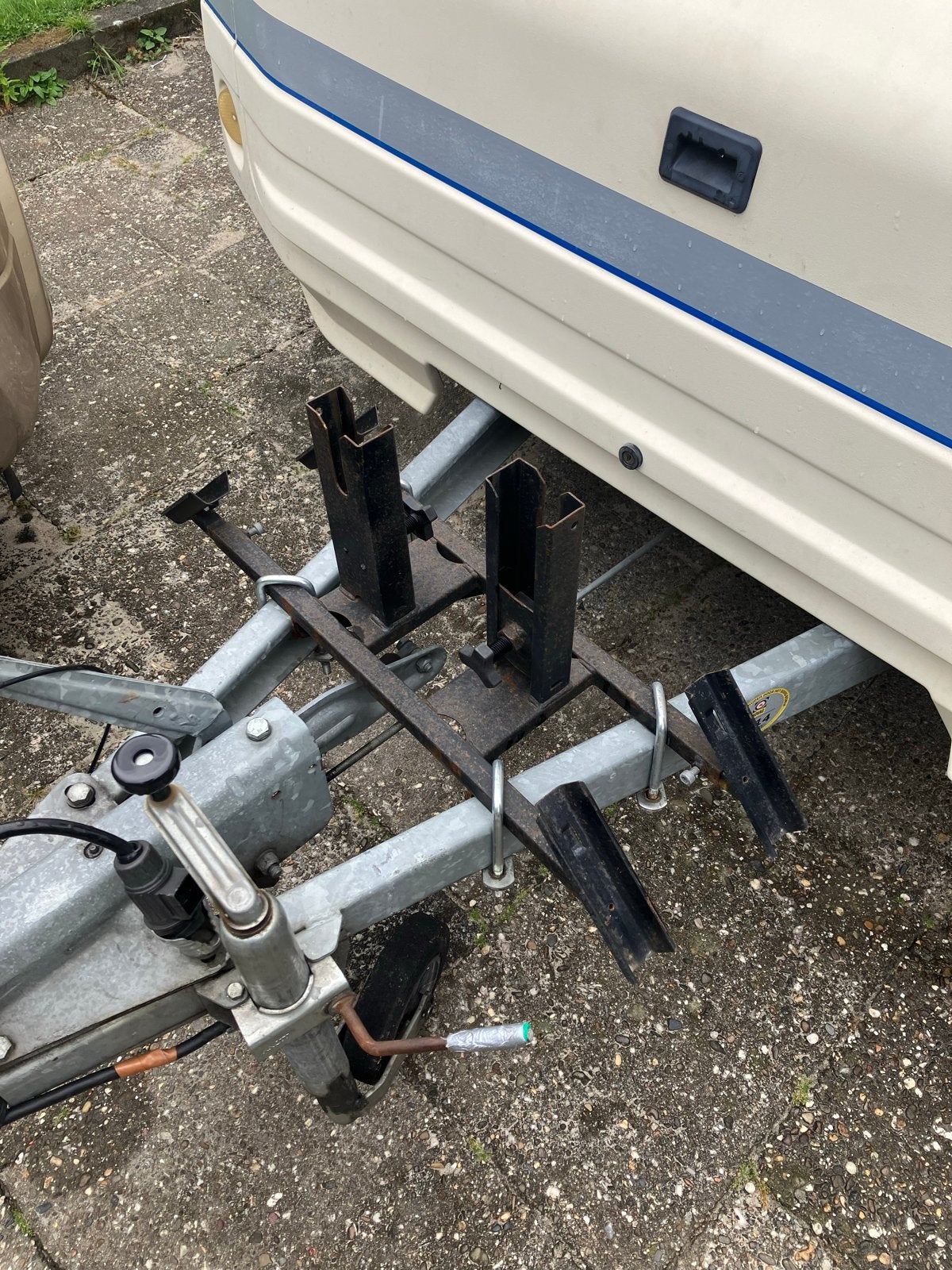 Fietsendrager voor dissel - Ideaal voor caravan, Ophalen, 2 fietsen, Gebruikt, Fietsendrager-accessoire