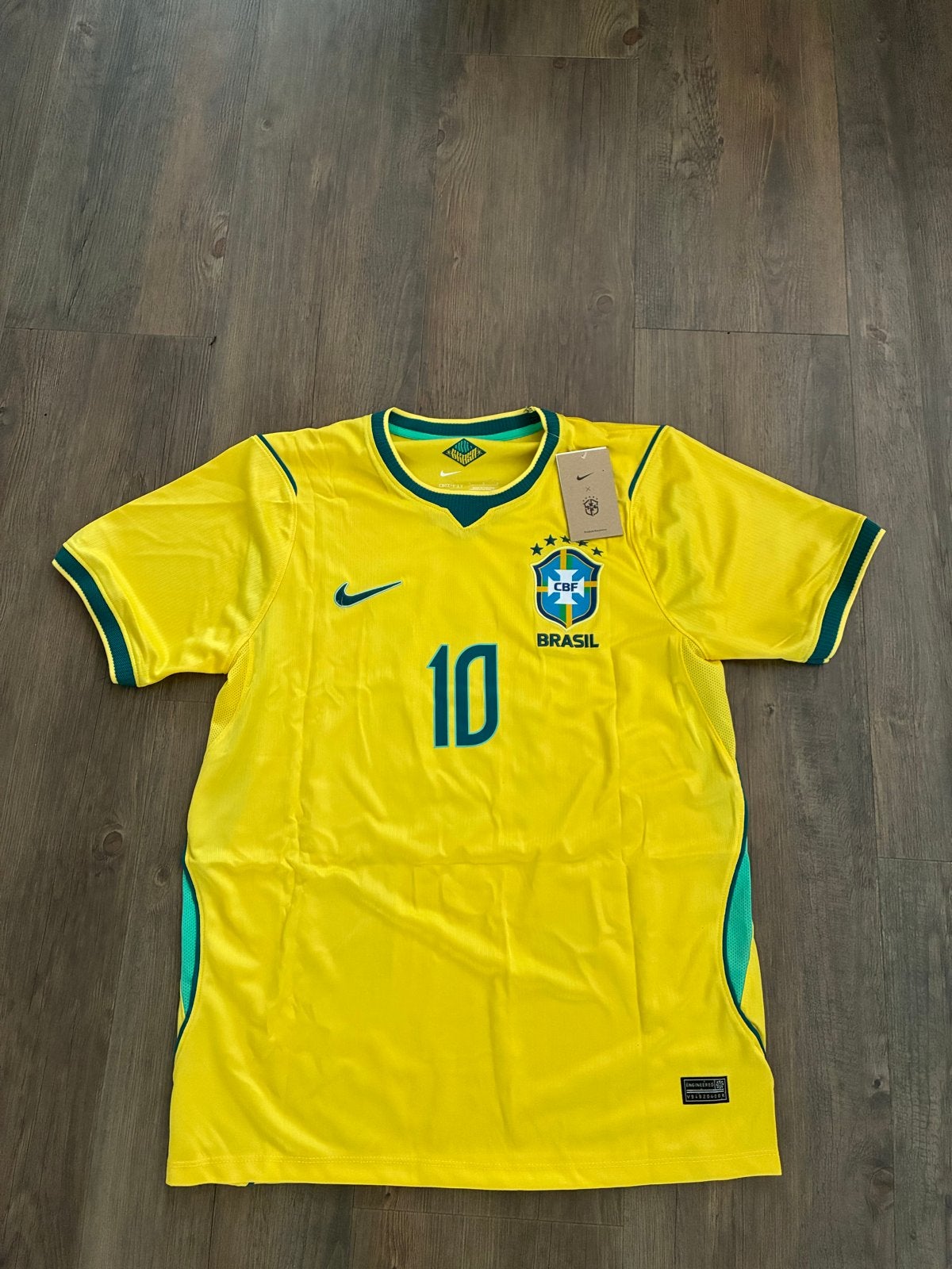 Nieuw Brazilië Thuisshirt Neymar Jr. Maat S, Geel, Nieuw, Ophalen of Verzenden, Voetbal