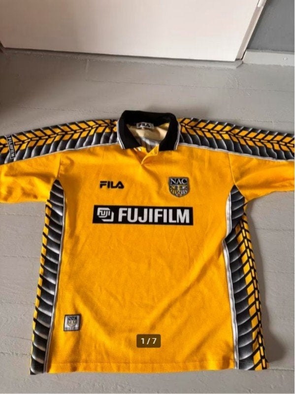 Gezocht: Nac Breda shirt 98-99 maat L, Sport en Fitness, Voetbal, Ophalen of Verzenden, Shirt