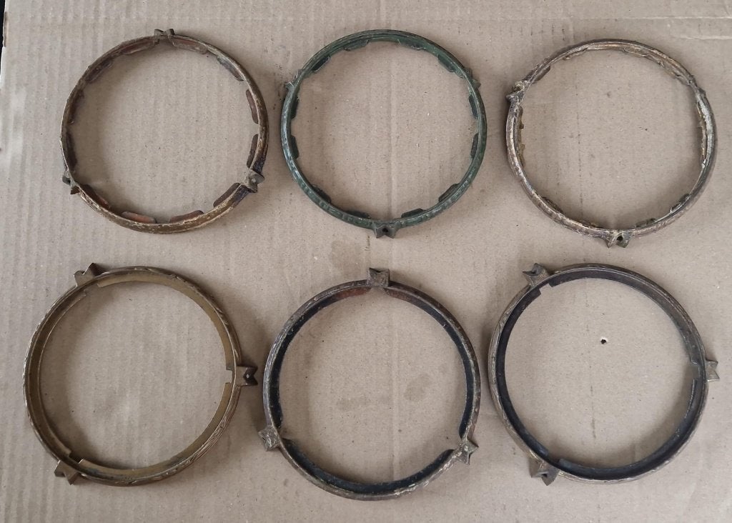 200 gietijzeren ringen vervangingsbeugels/ ophangbeugels, Antiek en Kunst, Ophalen of Verzenden