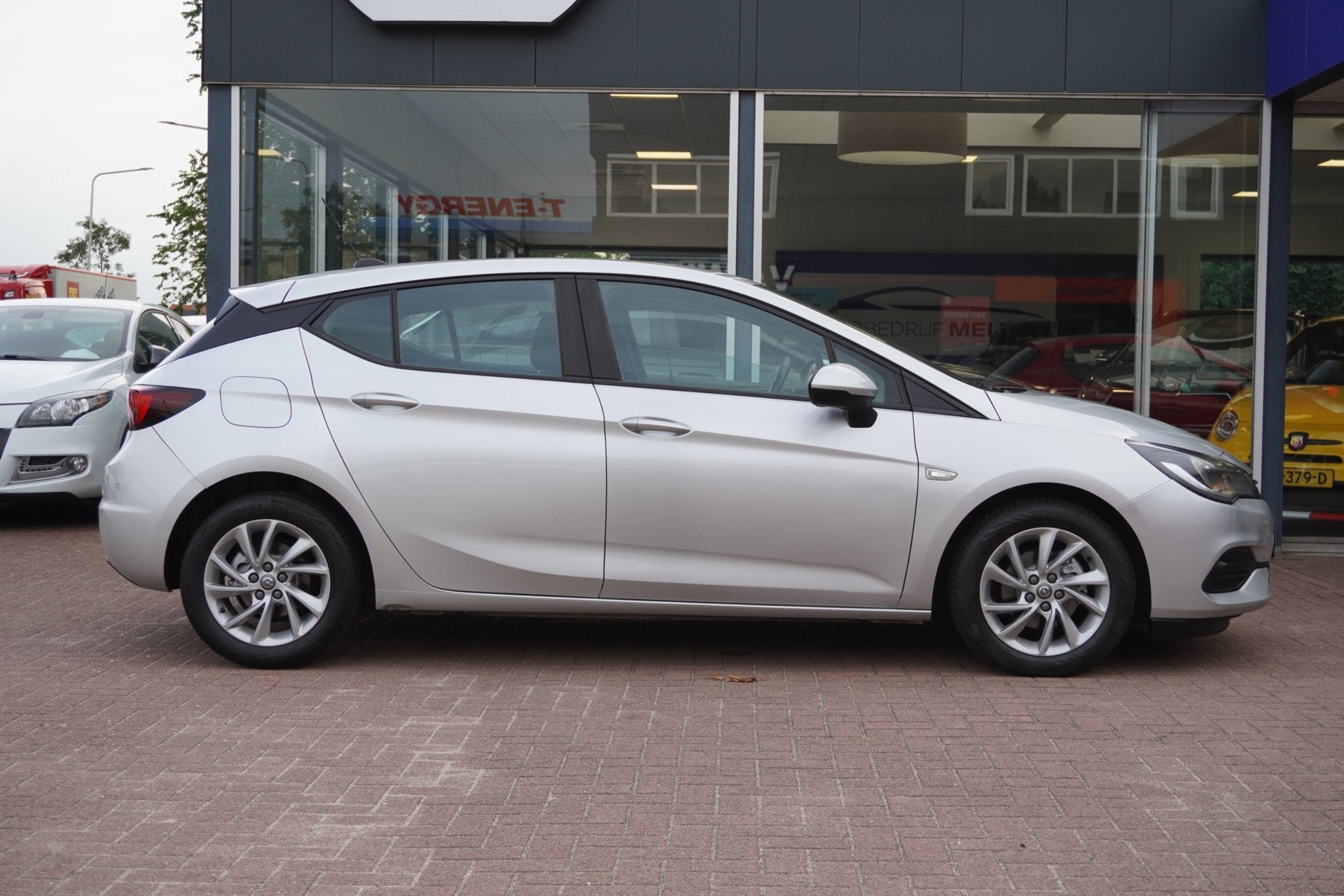Opel ASTRA 1.2 Business Edition 5deurs | Airco | Navigatie |, Auto's, Opel, Stof, Gebruikt, Euro 6, 1199 cc
